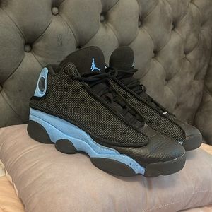 Air Jordan 13 retro Black University Blue